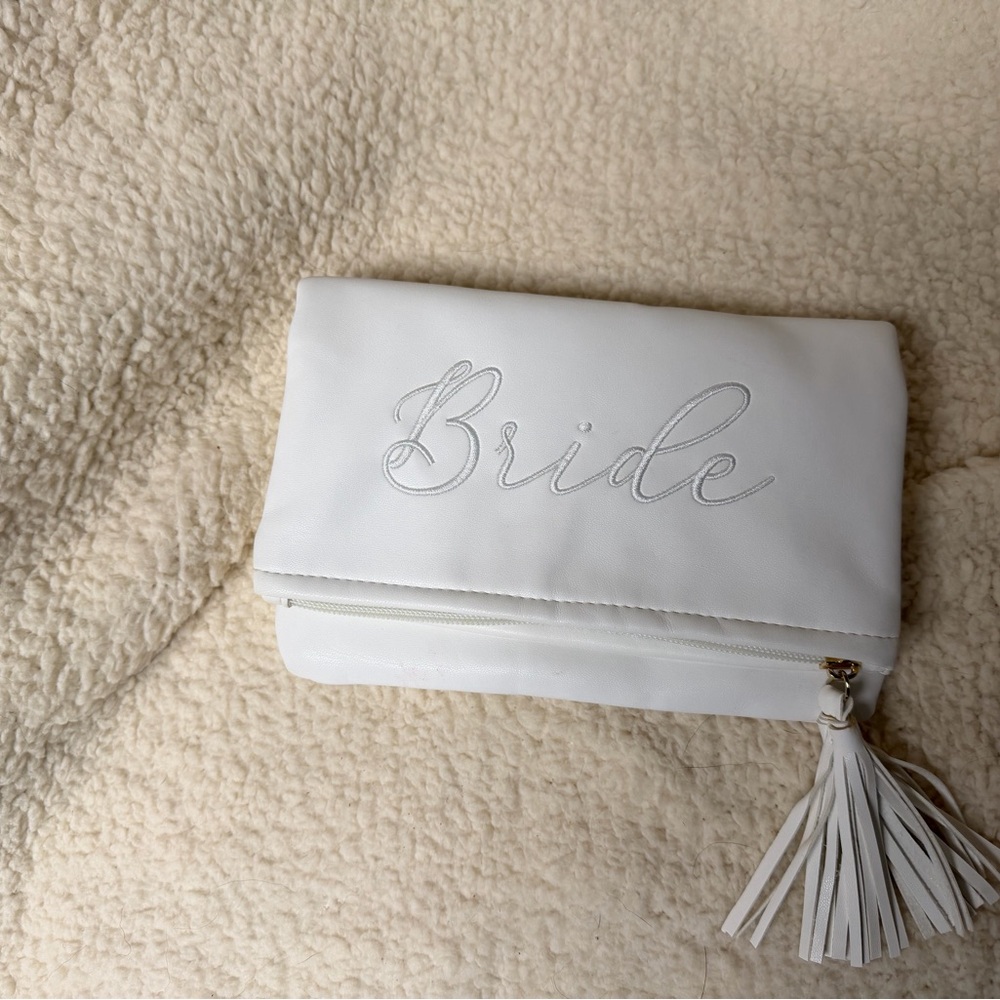 Elegant White Bridal Clutch with Tassel